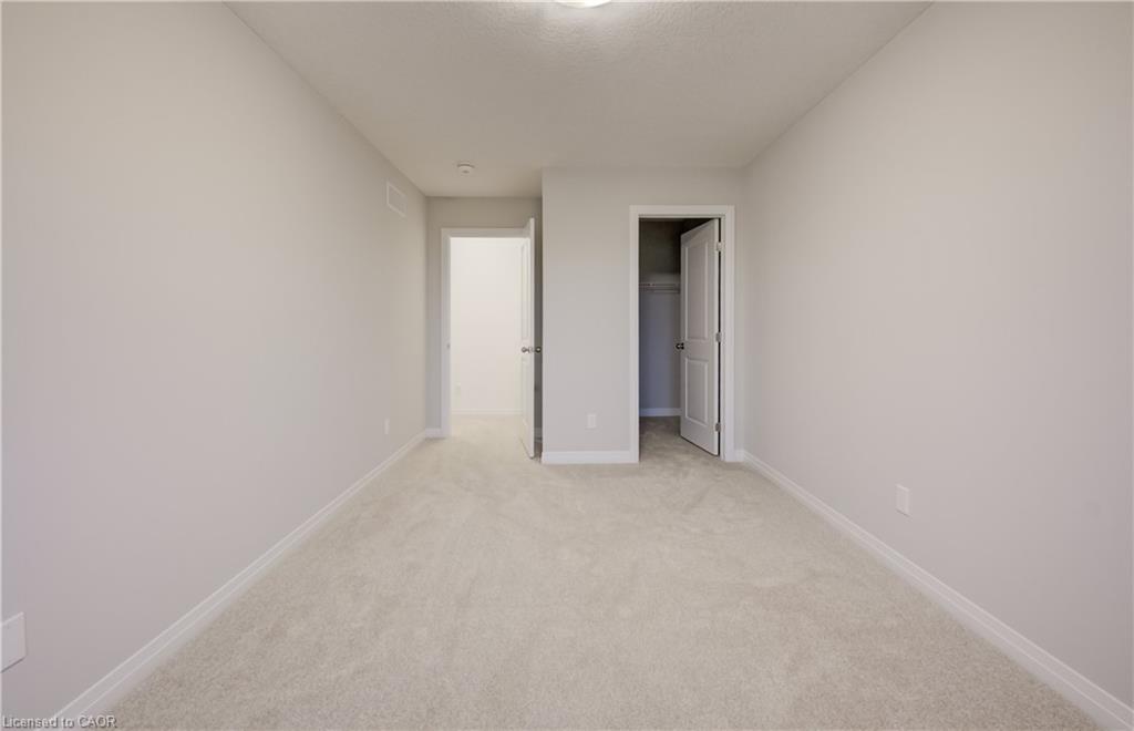 91 Rivergreen Crescent Property Photo 16