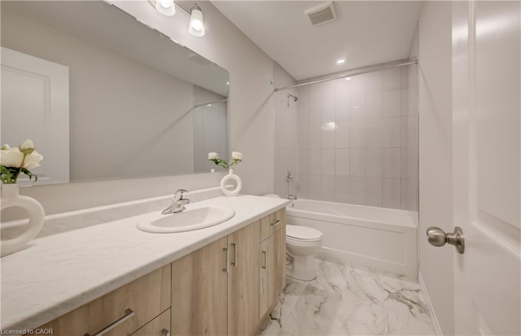 91 Rivergreen Crescent Property Photo 17