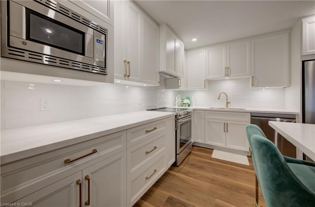 105-440 Durham Street W Property Photo 11