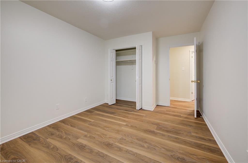 105-440 Durham Street W Property Photo 21
