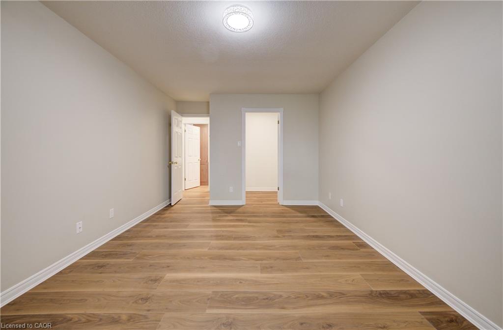 105-440 Durham Street W Property Photo 24