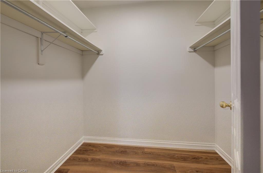105-440 Durham Street W Property Photo 25