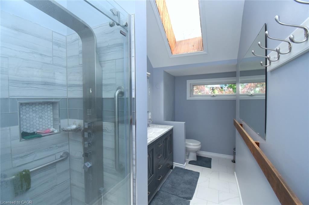 949 Upper Paradise Road Property Photo 32