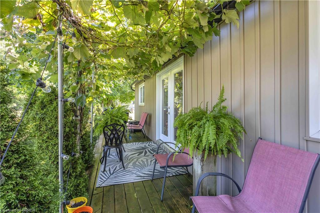 3-114 King Street Property Photo 24
