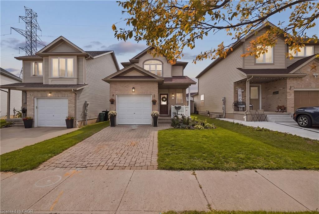 116 Henhoeffer Crescent Property Photo 1