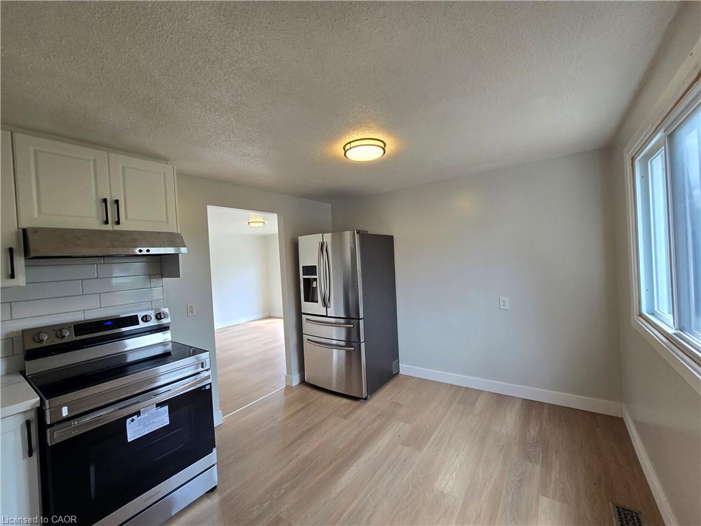 99 Cluthe Crescent Property Photo 12