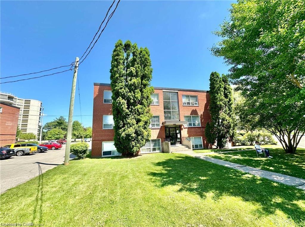 305-37 Mericourt Road Property Photo 1