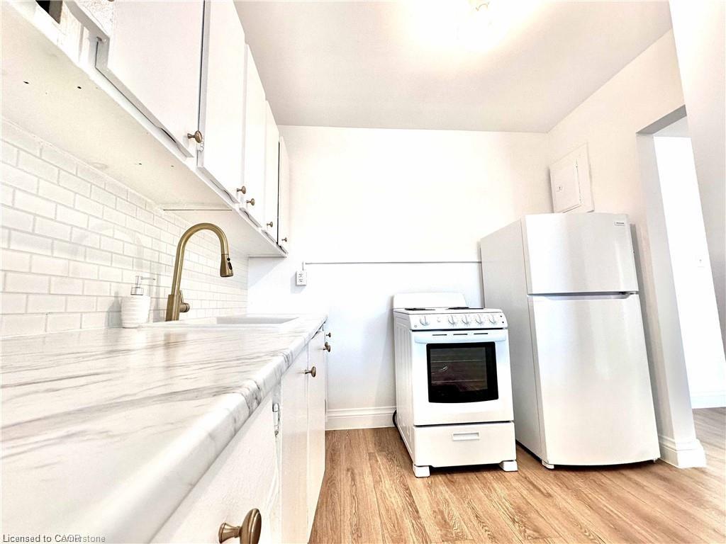 305-37 Mericourt Road Property Photo 3