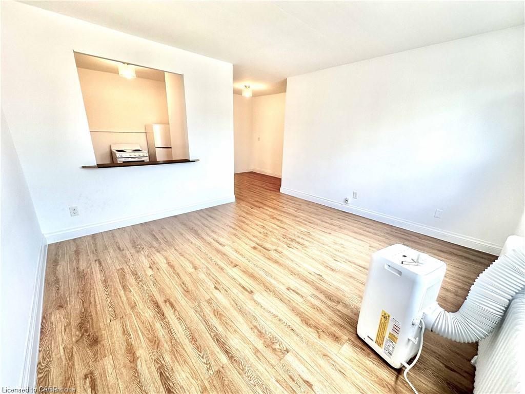305-37 Mericourt Road Property Photo 5