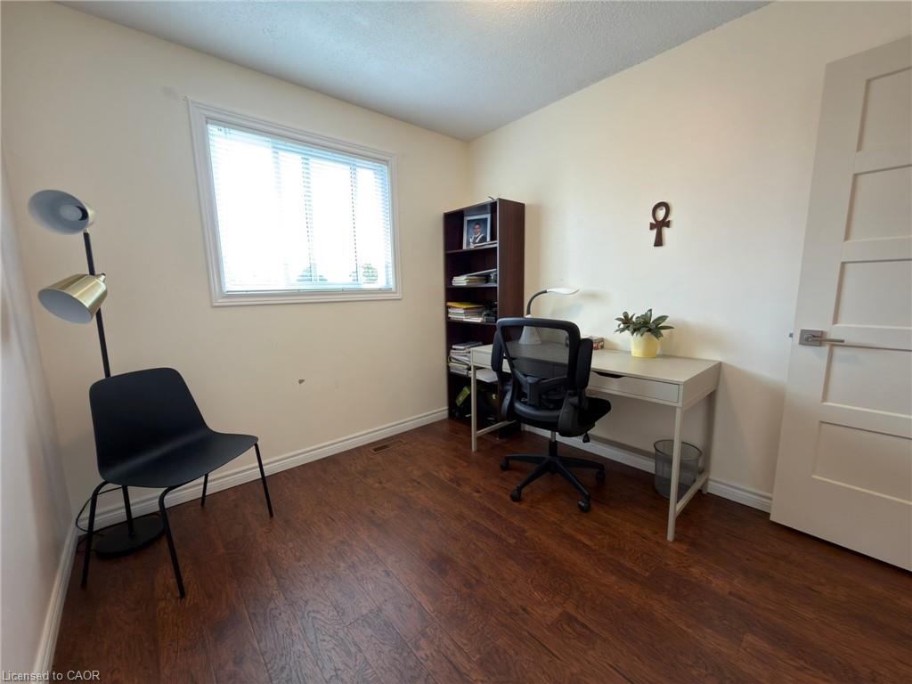 34 Nora Court Property Photo 12