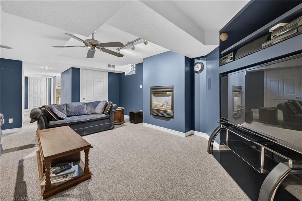 159 Thoroughbred Boulevard Property Photo 32