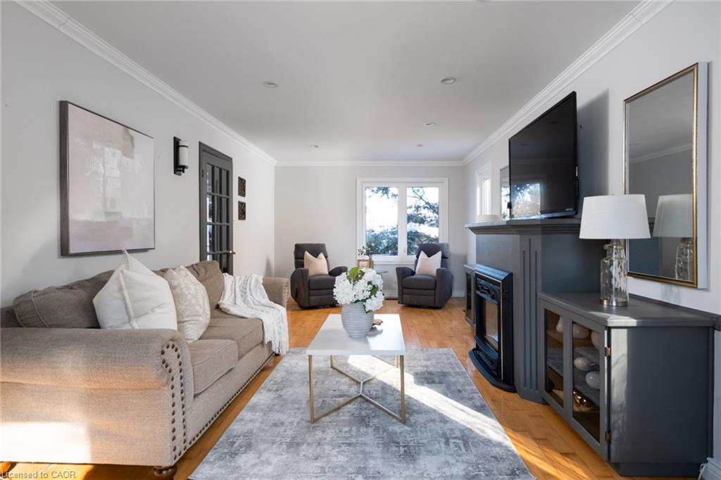 14227 Trafalgar Road Property Photo 8