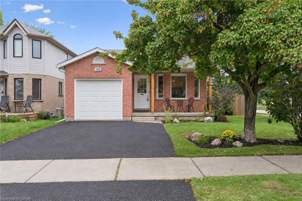 38 Borland Drive Property Photo 3