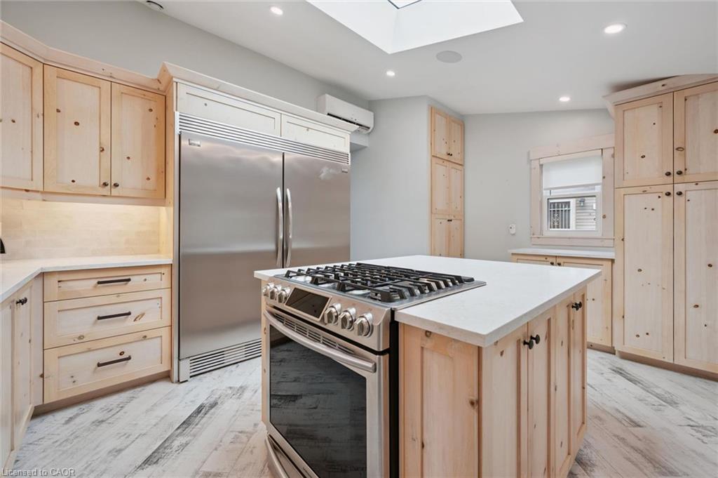 183 Elizabeth Street Property Photo 24