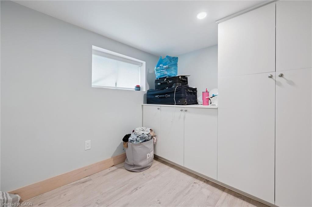 183 Elizabeth Street Property Photo 31