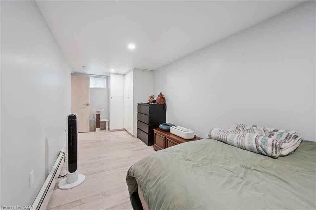 183 Elizabeth Street Property Photo 40