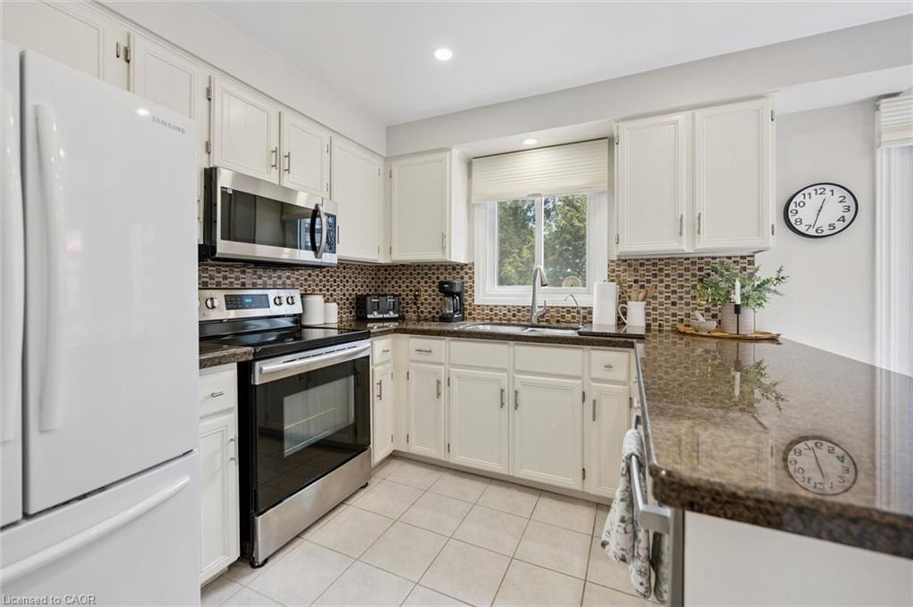 8-2155 Duncaster Drive Property Photo 16