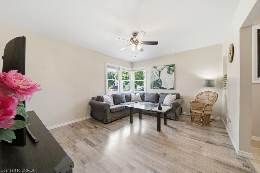 27 Frank Street Property Photo 2
