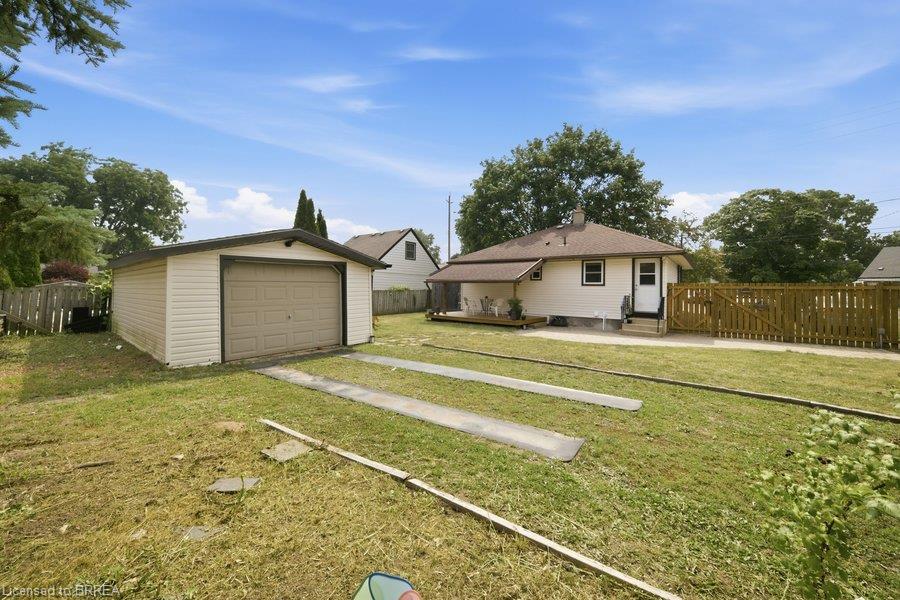 27 Frank Street Property Photo 17