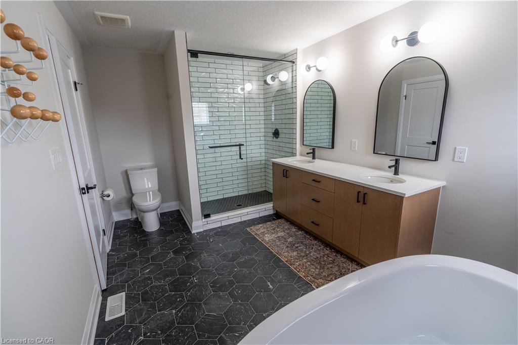 311 Chokecherry Crescent Property Photo 21