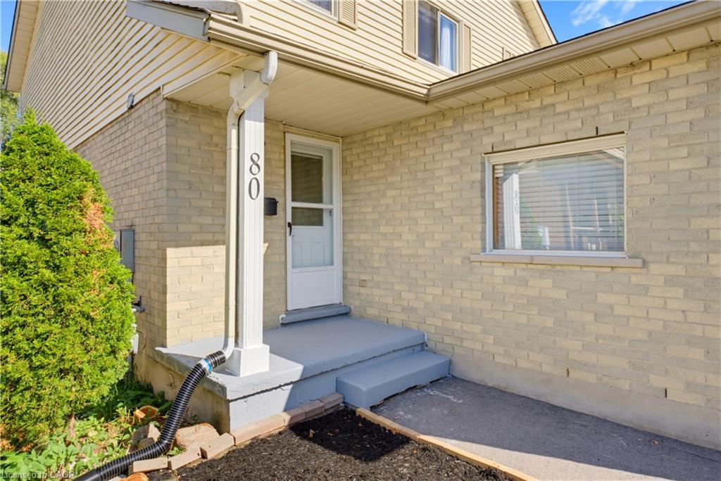 80 Highland Crescent Property Photo 4