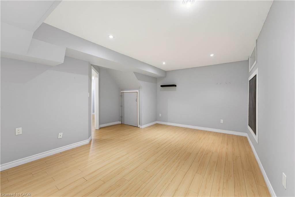 80 Highland Crescent Property Photo 27