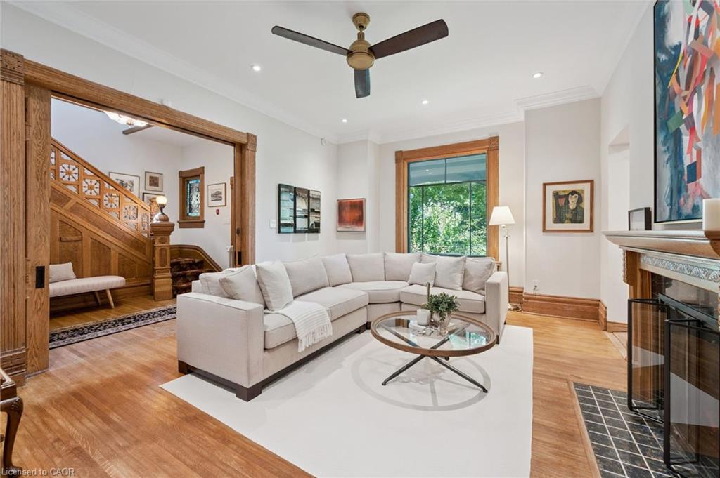 80 London Road W Property Photo 10