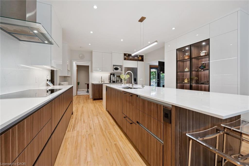 80 London Road W Property Photo 20