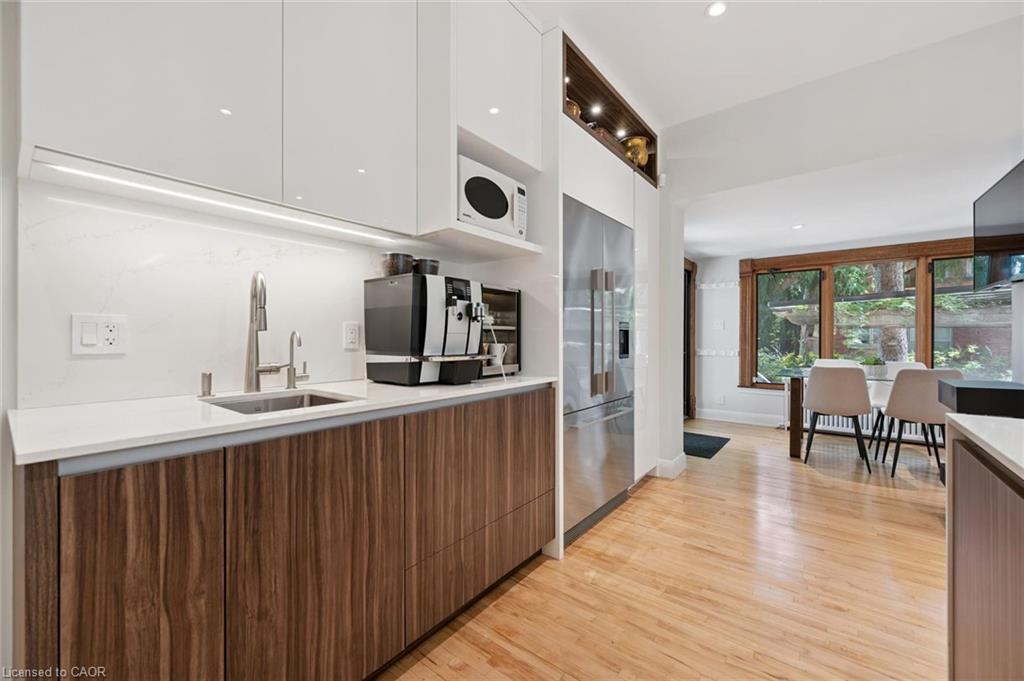 80 London Road W Property Photo 21