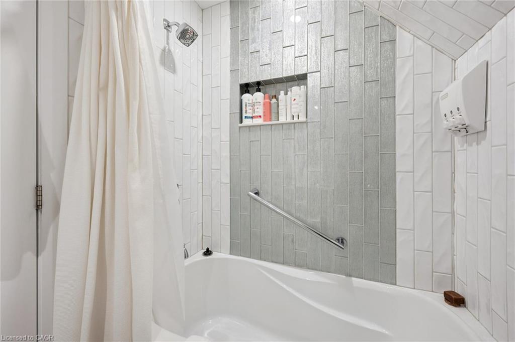 80 London Road W Property Photo 41