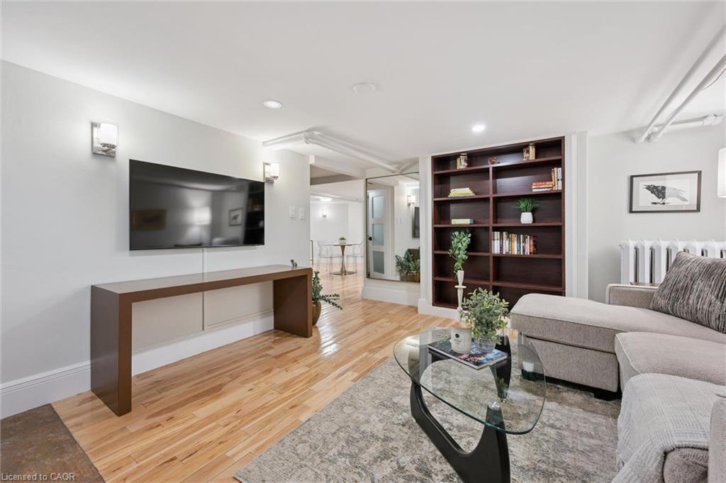 80 London Road W Property Photo 42