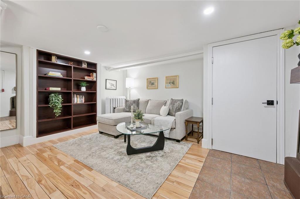 80 London Road W Property Photo 43