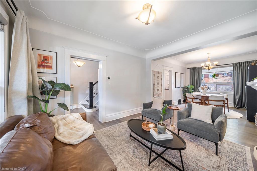 30 Lottridge Street Property Photo 8