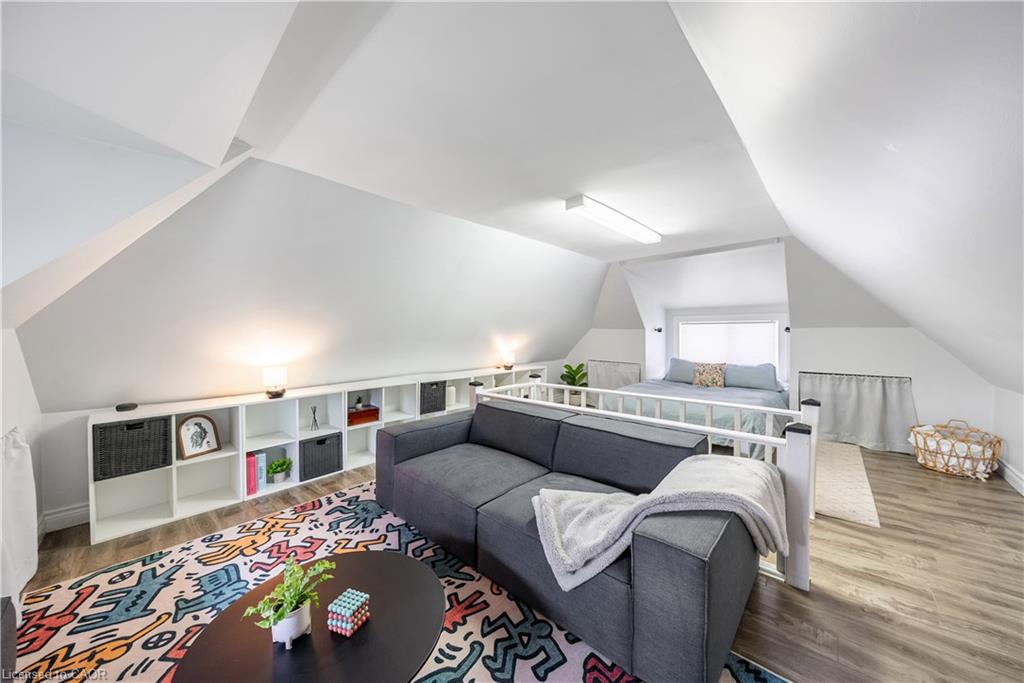 30 Lottridge Street Property Photo 30