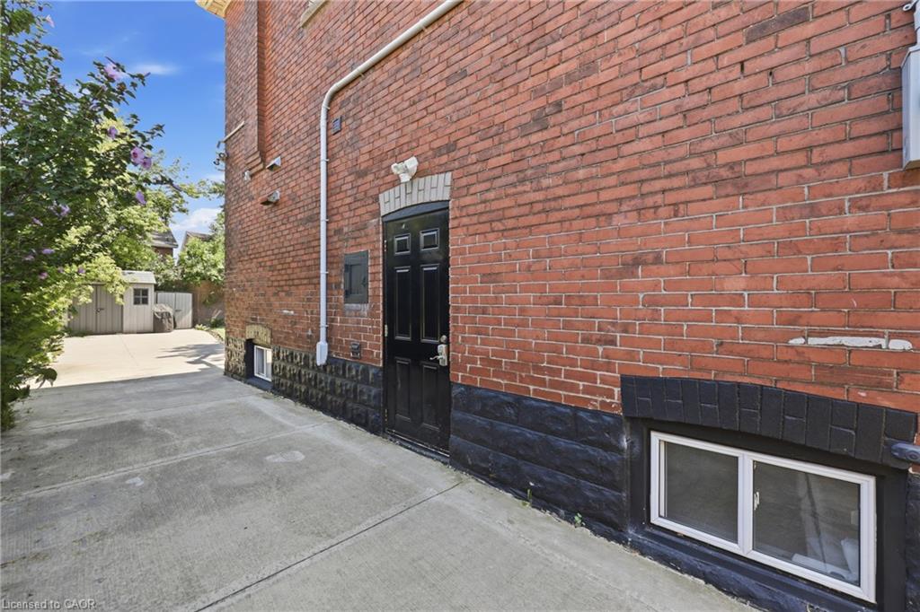 30 Lottridge Street Property Photo 35