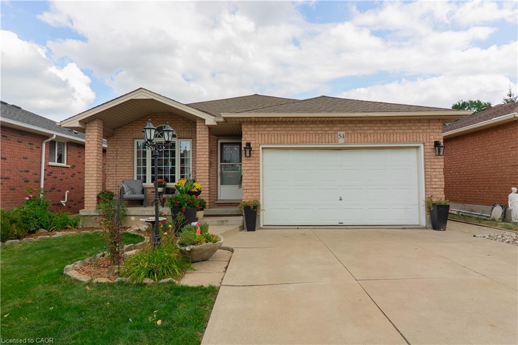 54 Republic Avenue Property Photo 1