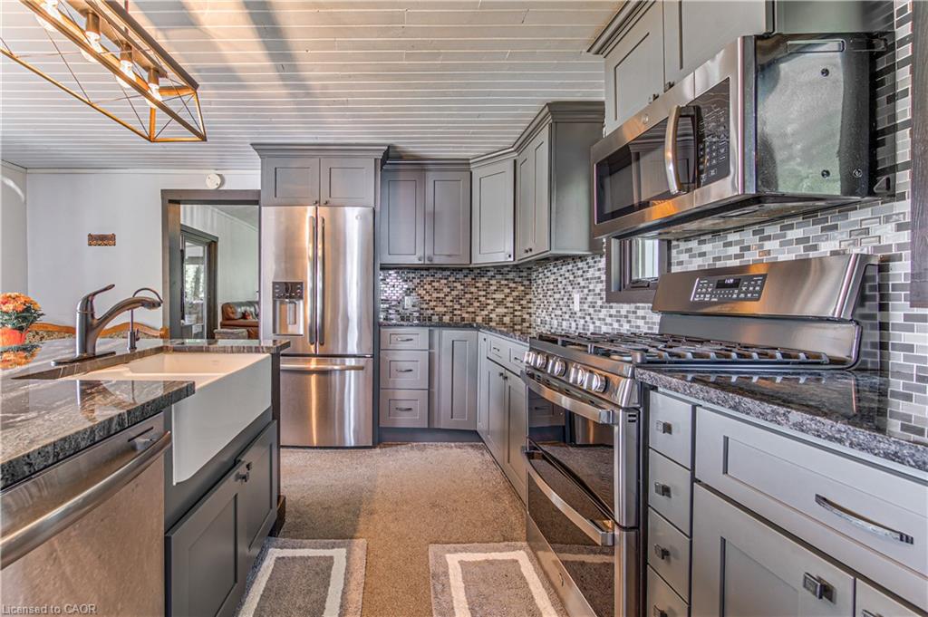 595534 Highway 59 Property Photo 5