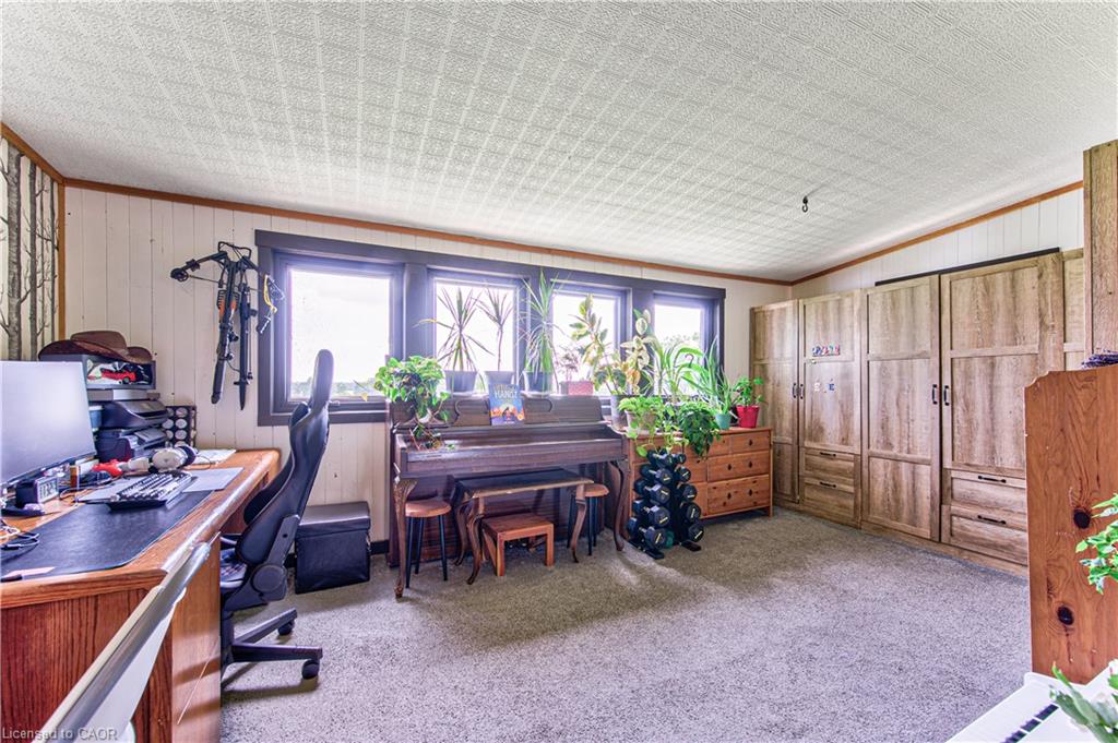 595534 Highway 59 Property Photo 12