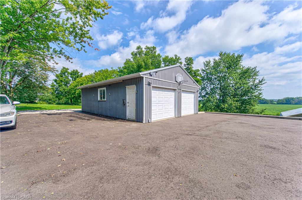 595534 Highway 59 Property Photo 37