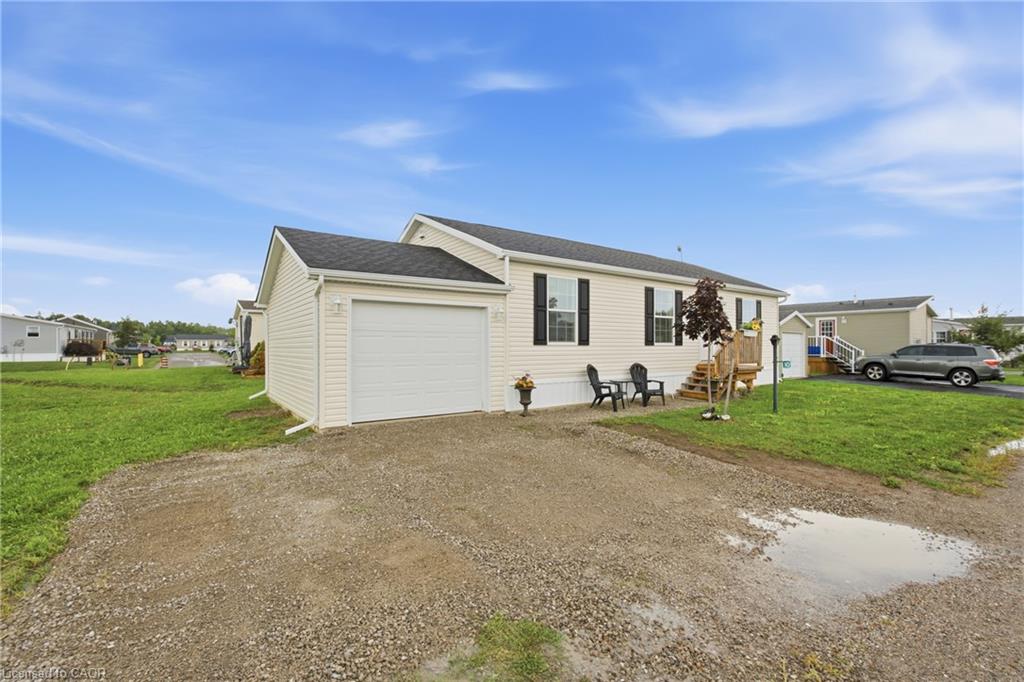 10 Marsh Cove Property Photo 2