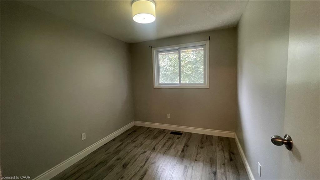 171 Patricia Road Property Photo 9