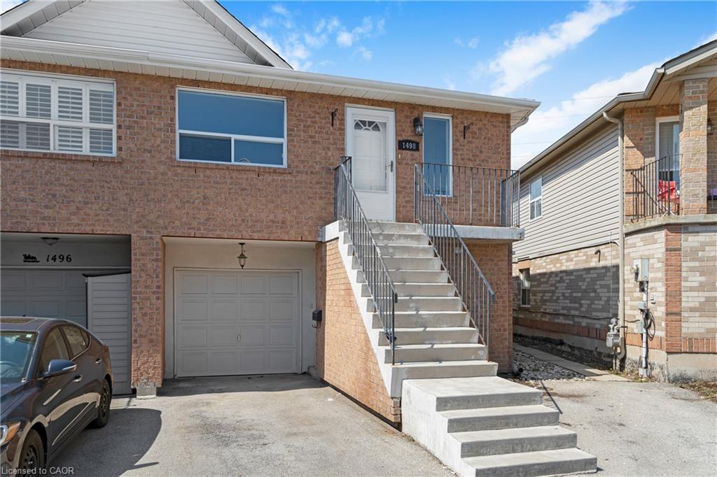 1498 Paddington Court Property Photo 2