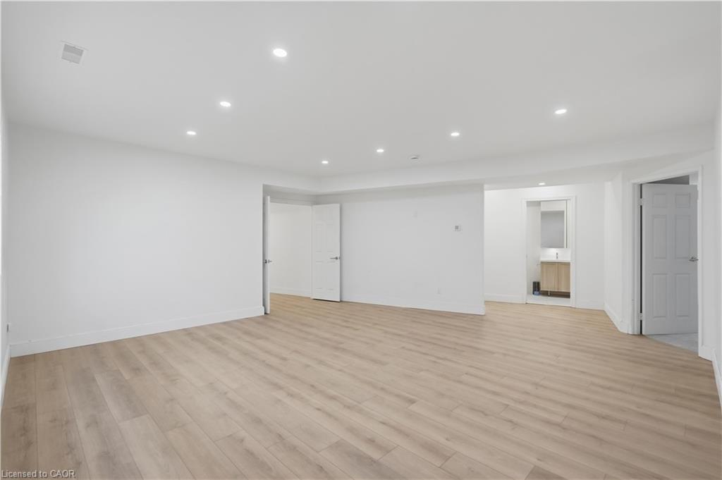 1498 Paddington Court Property Photo 12