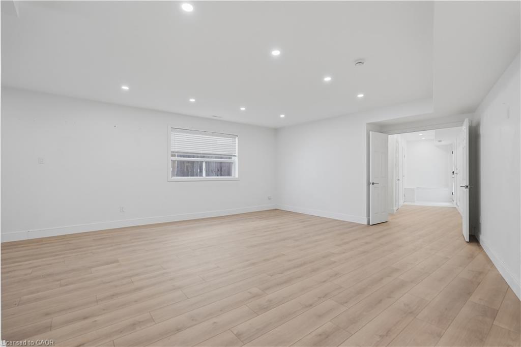 1498 Paddington Court Property Photo 13