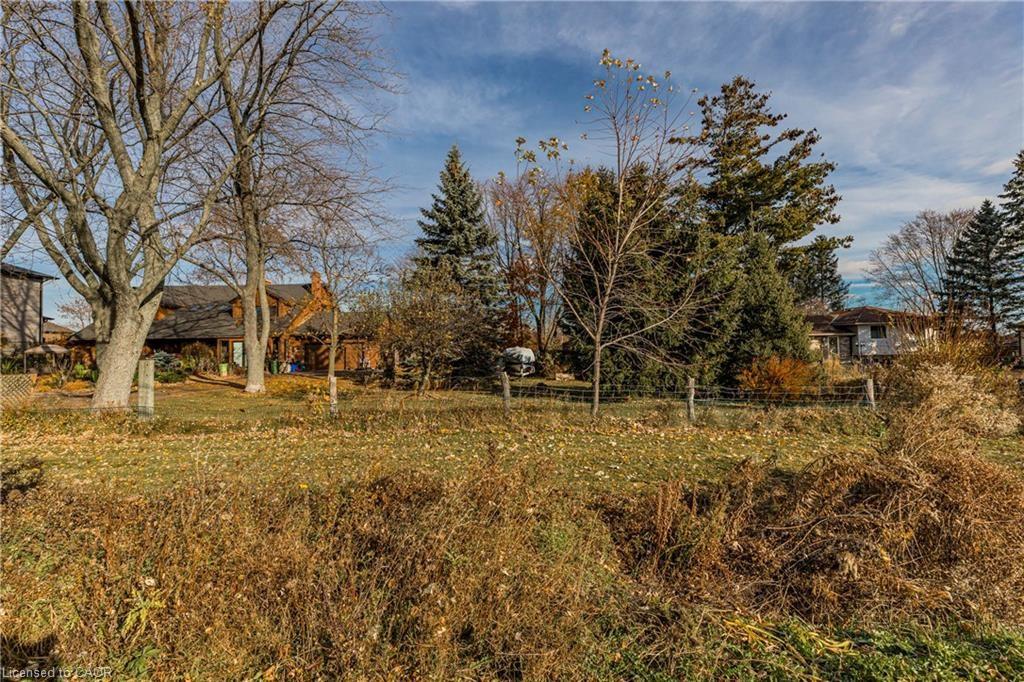 9868 Twenty Road W Property Photo 11