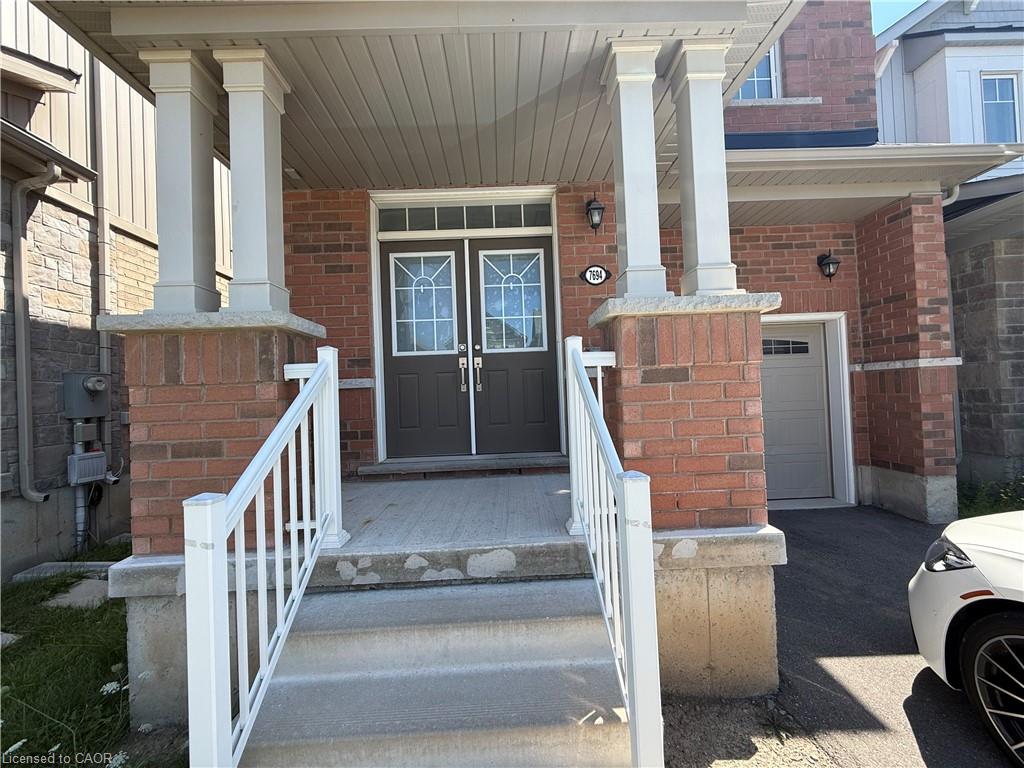 7694 Shagbark Avenue Property Photo 3