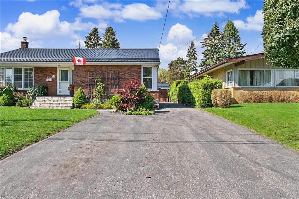 20 Freeman Drive Property Photo 2