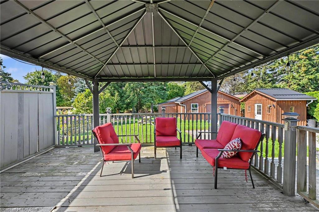 20 Freeman Drive Property Photo 11