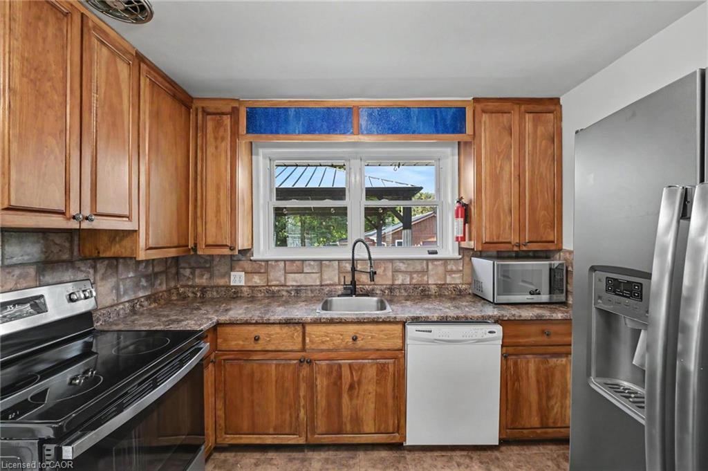 20 Freeman Drive Property Photo 16
