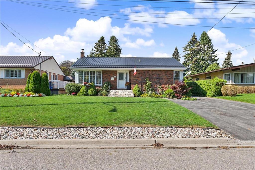 20 Freeman Drive Property Photo 32